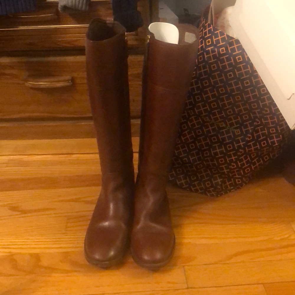 Tory Burch Boots
